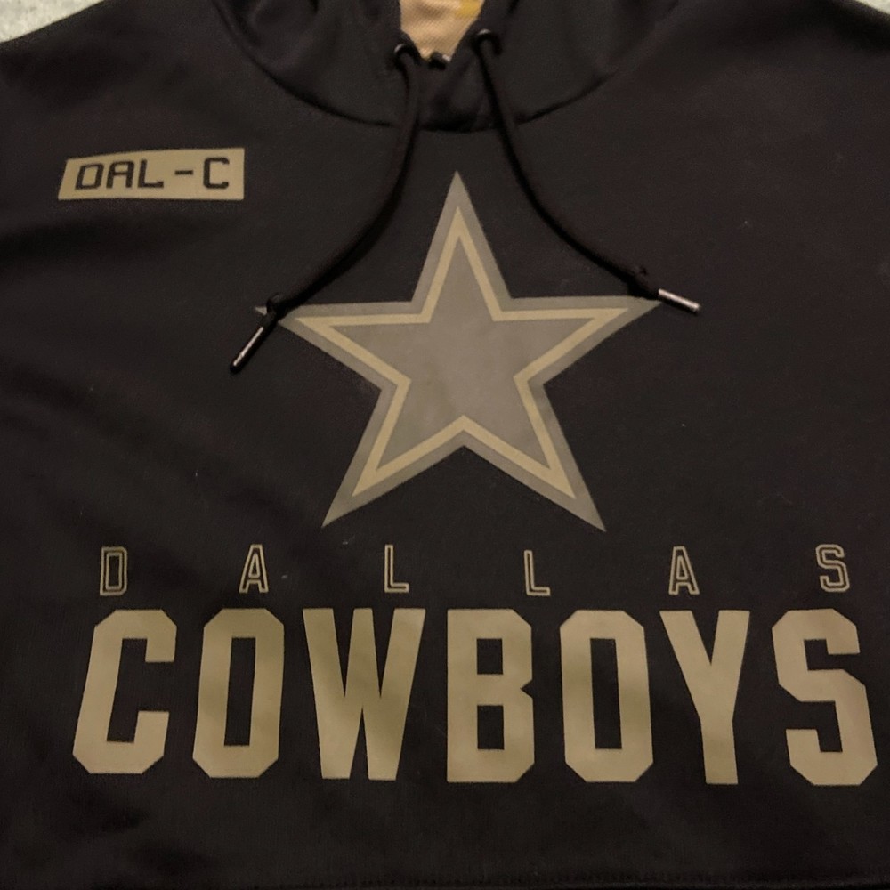 (SOLD) Nike Dri-Fit Dallas Cowboys Salute To Service Hoodie - Picture 3 of 6
